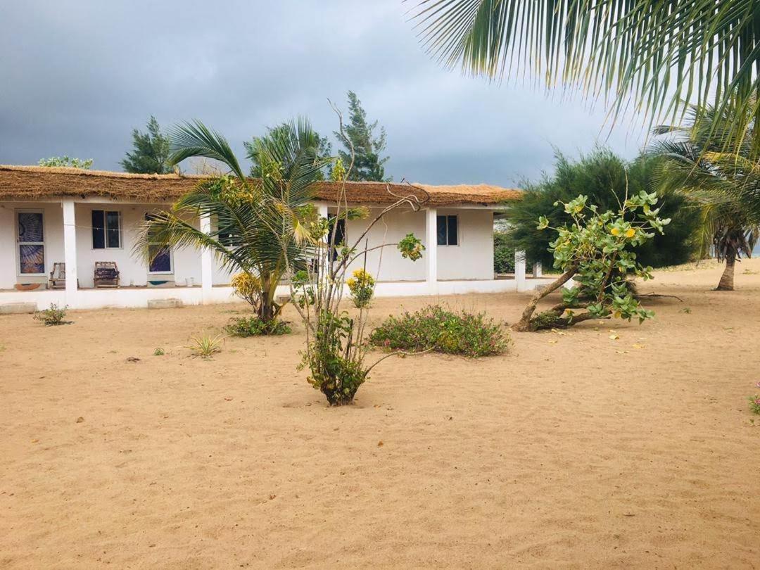 Santana Beachclub Sanyang Kültér fotó