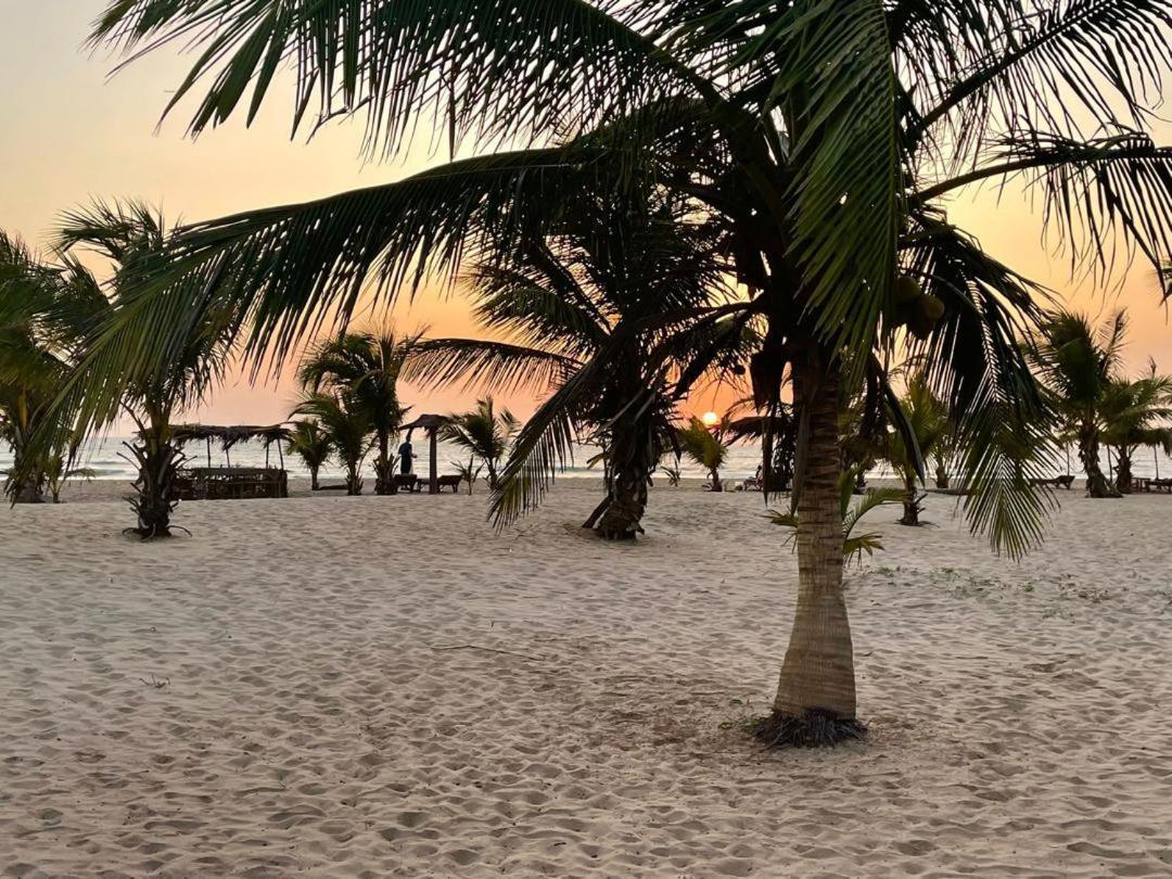 Santana Beachclub Sanyang Kültér fotó